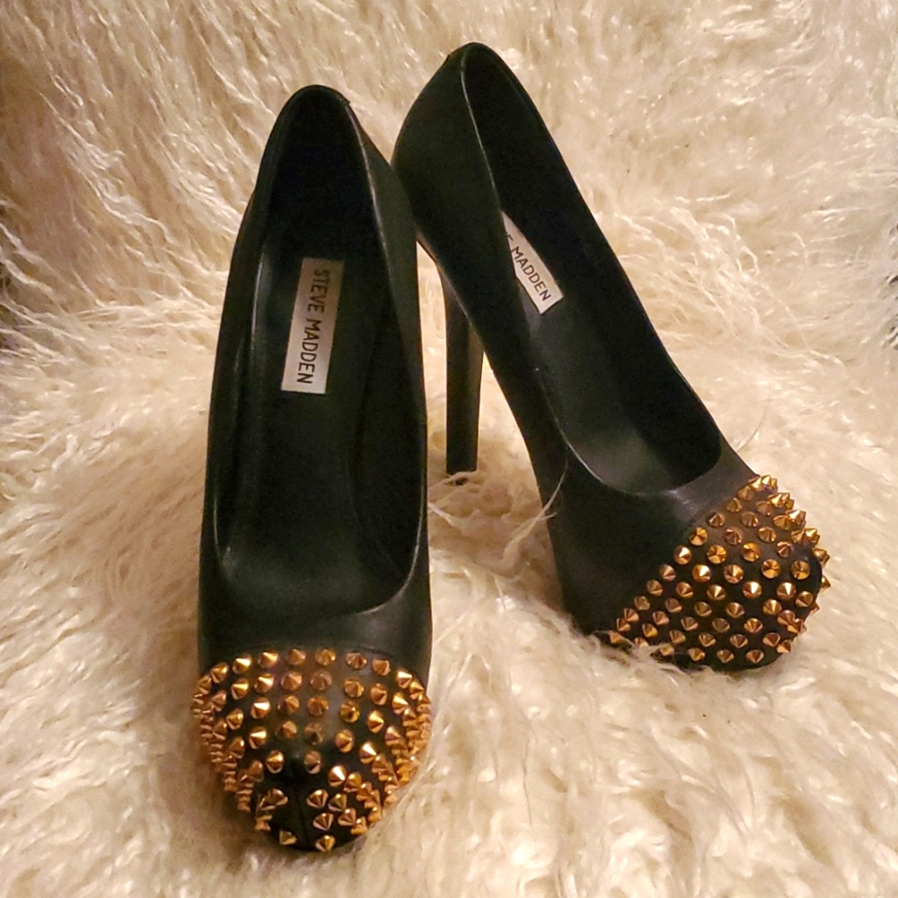 Steven Madden, size 8, black heels